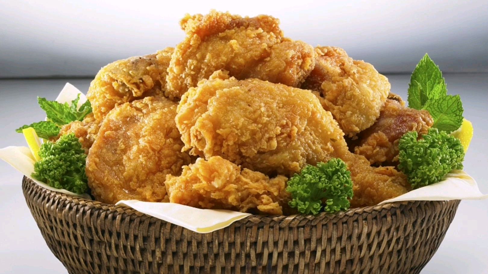 KFC卖20一份的黑椒鸡块,教你在家做,1份成本不到5元钱,酥香可口