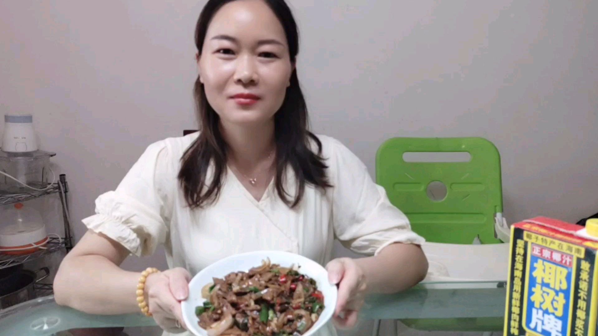 这才是家常爆炒猪肝的正确做法,猪肝滑嫩无腥味,做法简单易上手