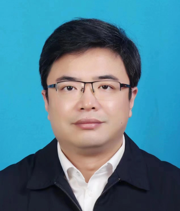 团福建省委书记,清华博士,36岁副厅的李腾简介