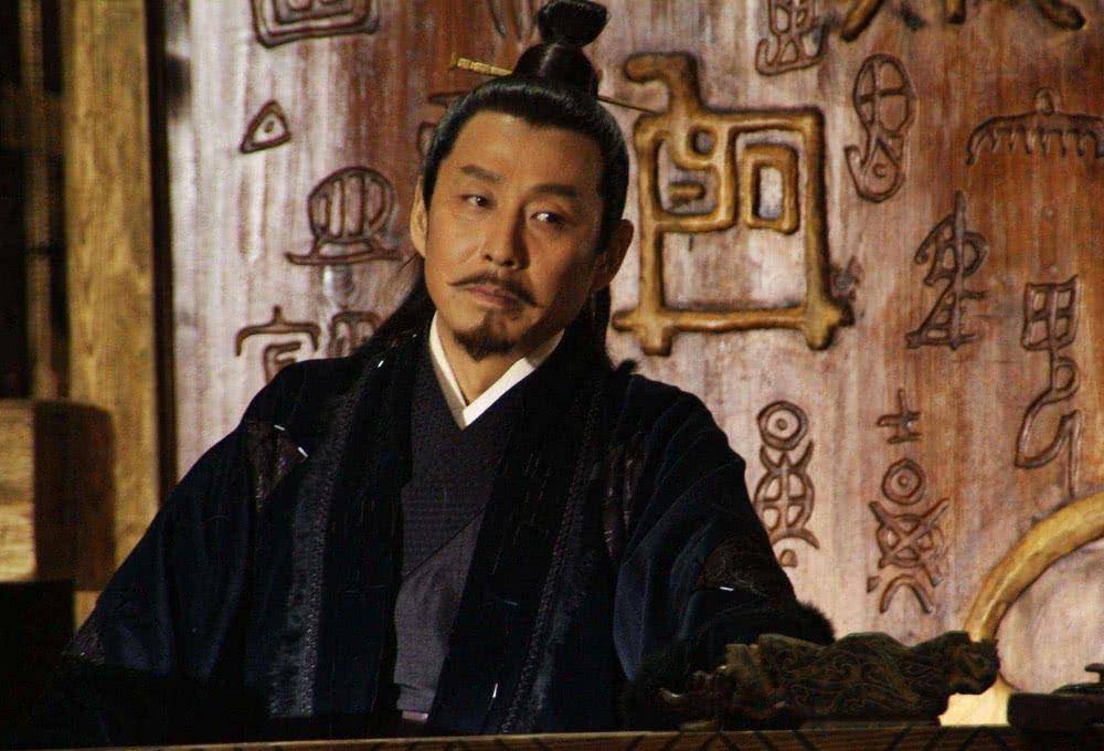 吴王夫差听说伍子胥让齐国人照顾儿子,为何会让伍子胥自尽?