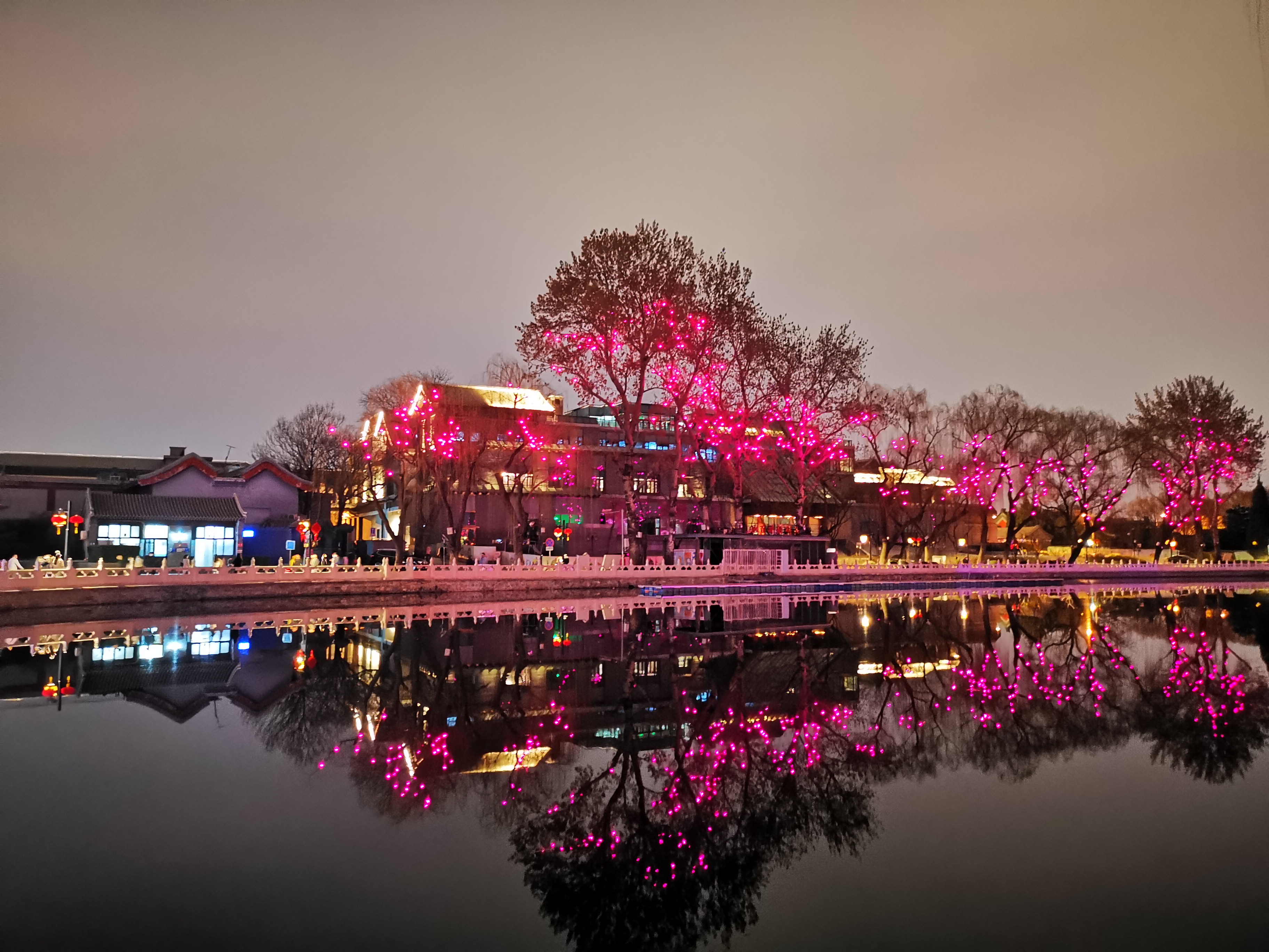 北京什刹海夜景图片