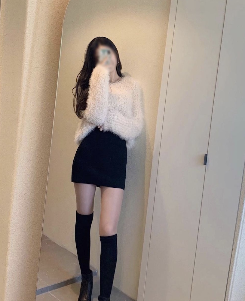 韩国妹纸推荐@chaevely___ 眼神深深吸引了我！