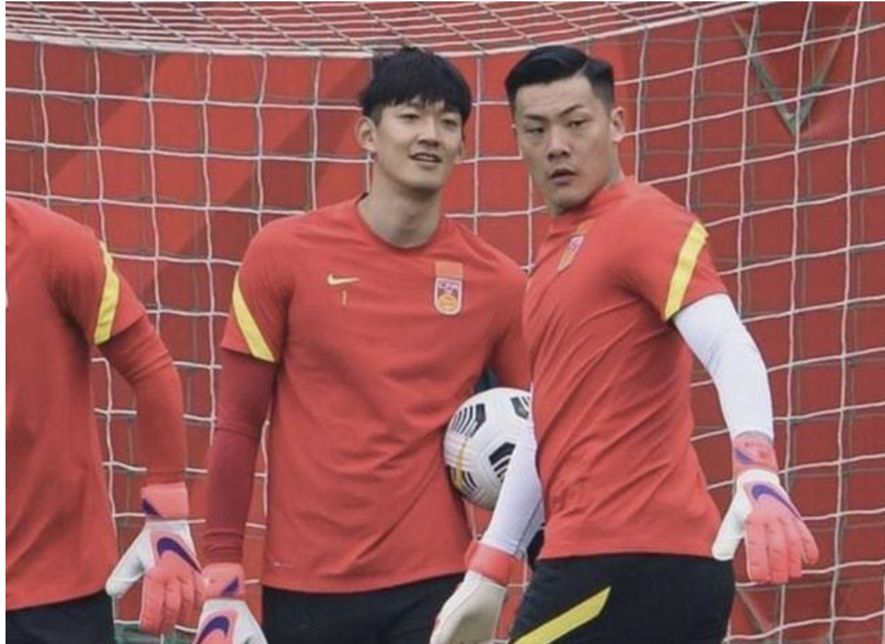 1-0!王大雷又赢了颜骏凌,国足主力门将之争已有答案