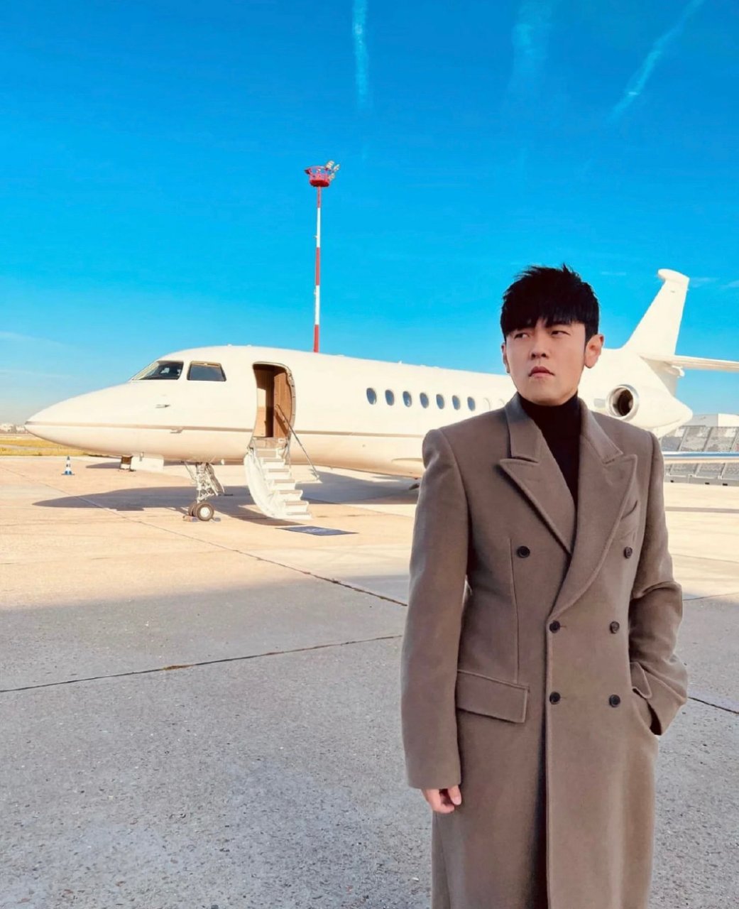 周杰伦的私人飞机,成功男人的标配吧!