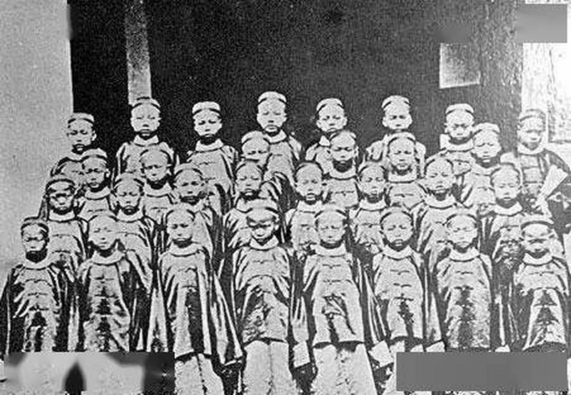 历史上的今天『中国第一批留学生启程赴美 1872年8月11日,容闳