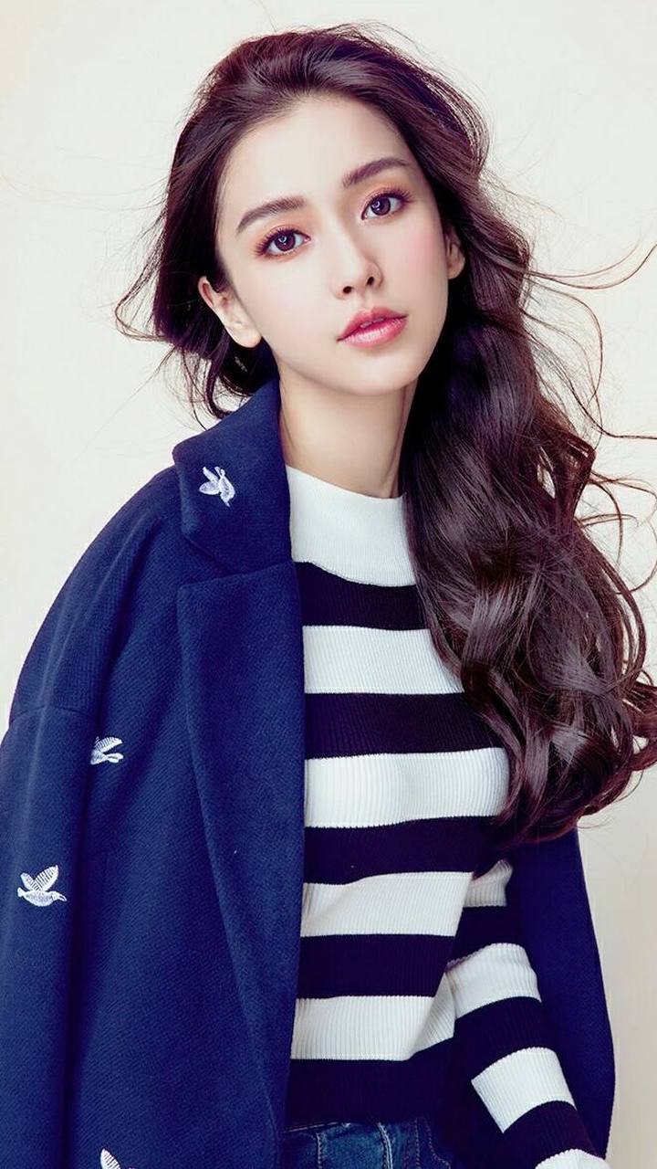 娱乐圈85,90最美的三位女星分别是angelababy杨颖,古力娜扎,迪丽热巴
