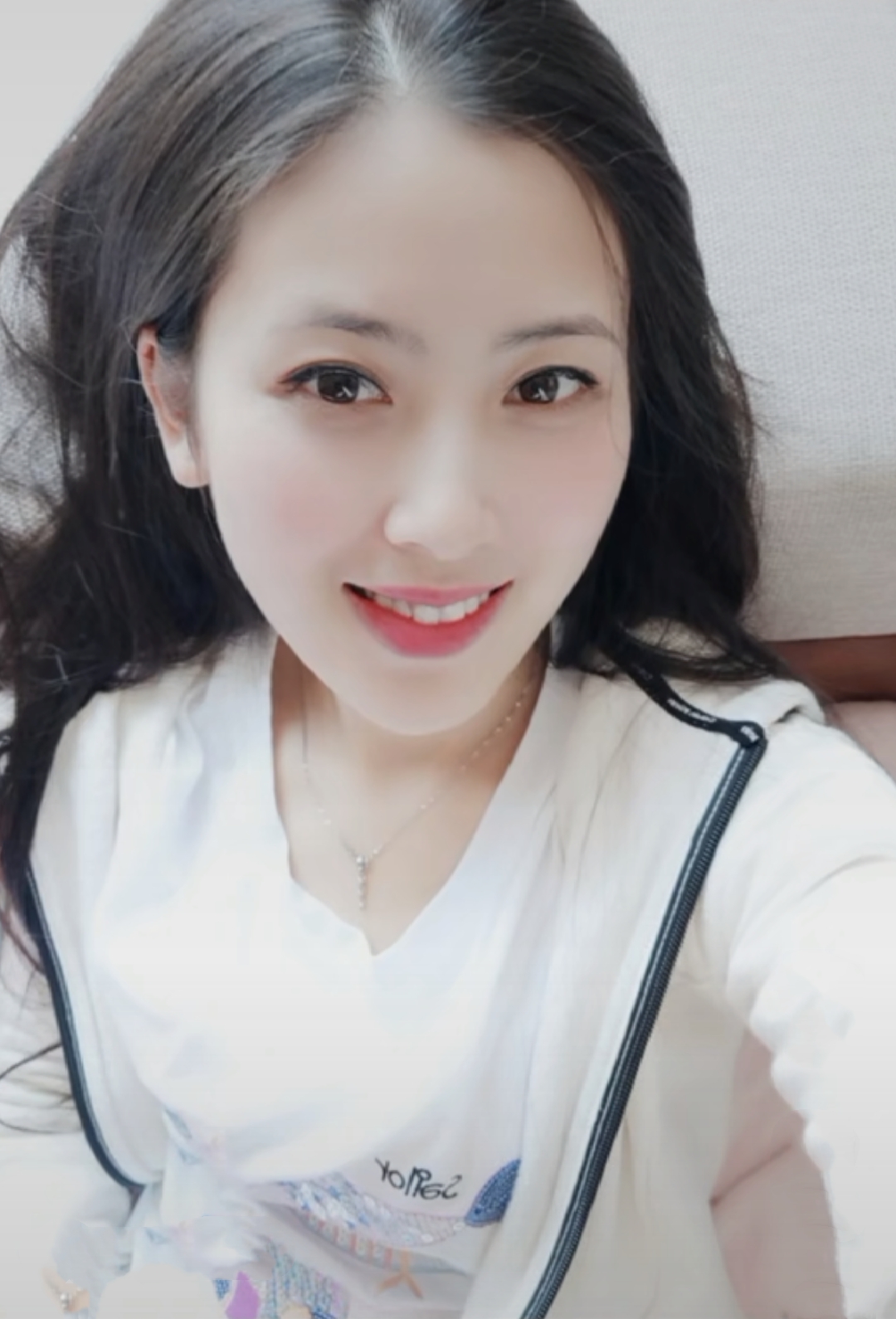 我所见过的最美女——雪玲