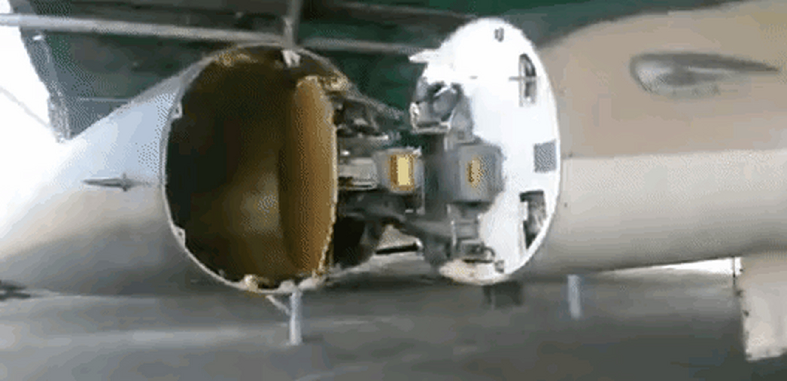 各位军哥看看美制f16战机的机械扫描雷达在雷达罩内如何工作的 an/apg