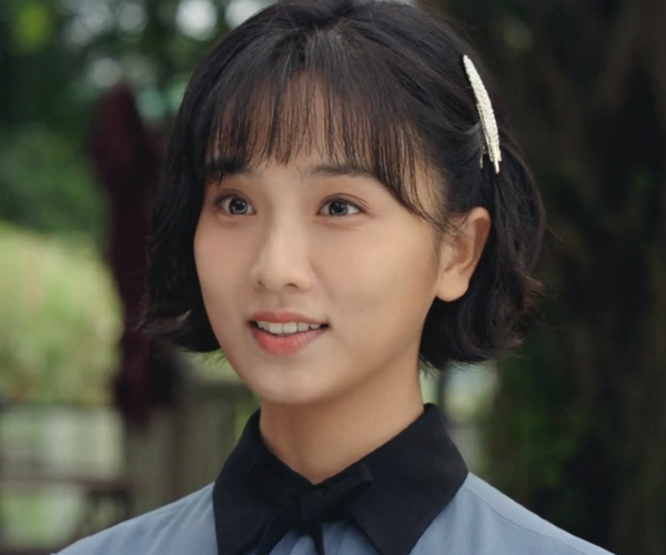 《小娘惹》里惊为天人,如今肖燕在《南洋女儿情》里却槽点满满