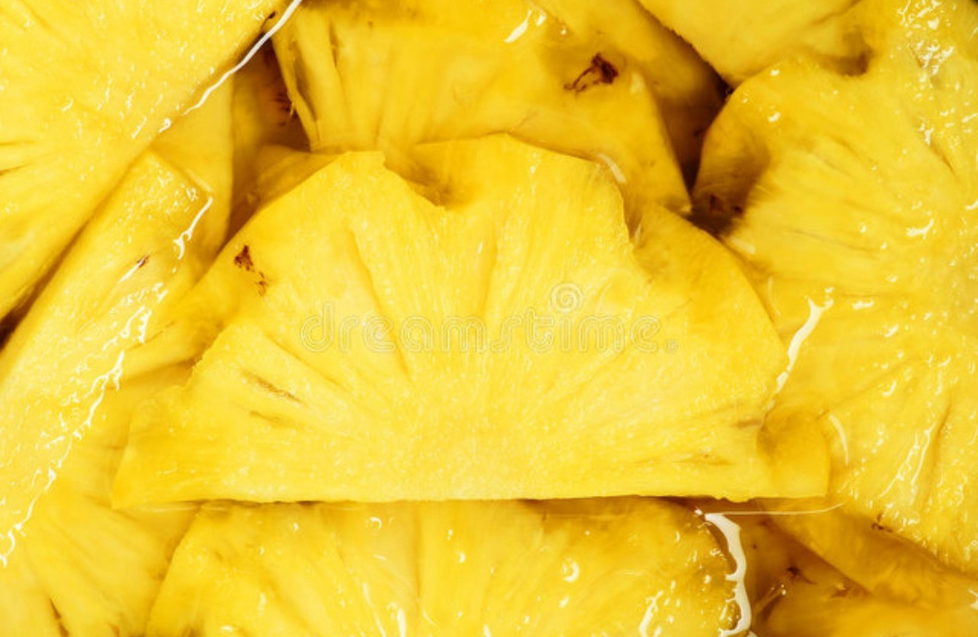 夏天来了,有时候就想吃点开胃菜,酸甜可口的番菠萝肉片,是我的最爱