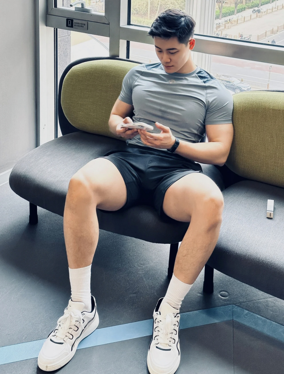 一个人的周末#体育生# #健身# #帅哥