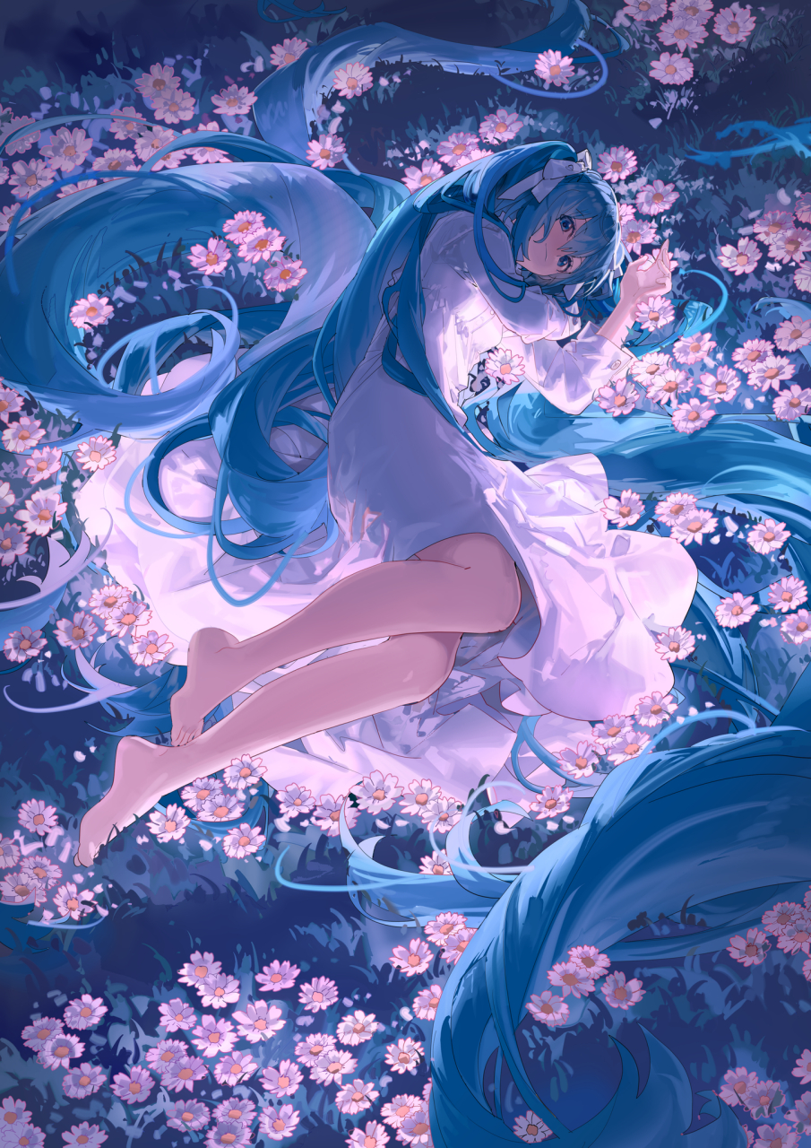二次元# 唯美初音 画师:shuno