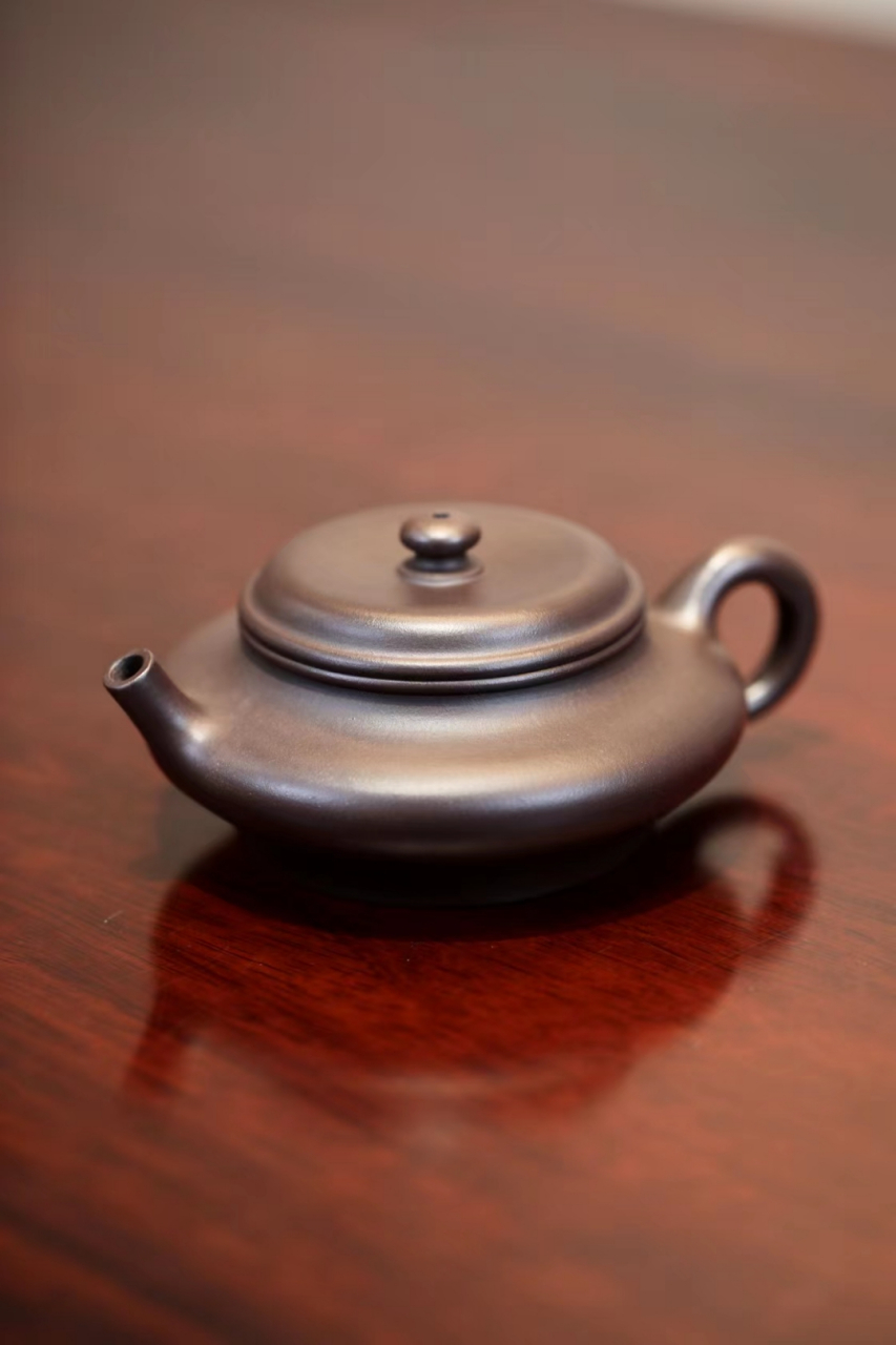 大彬虚扁·精品一厂老紫泥 大彬虚扁·精品         /容量170cc/一厂