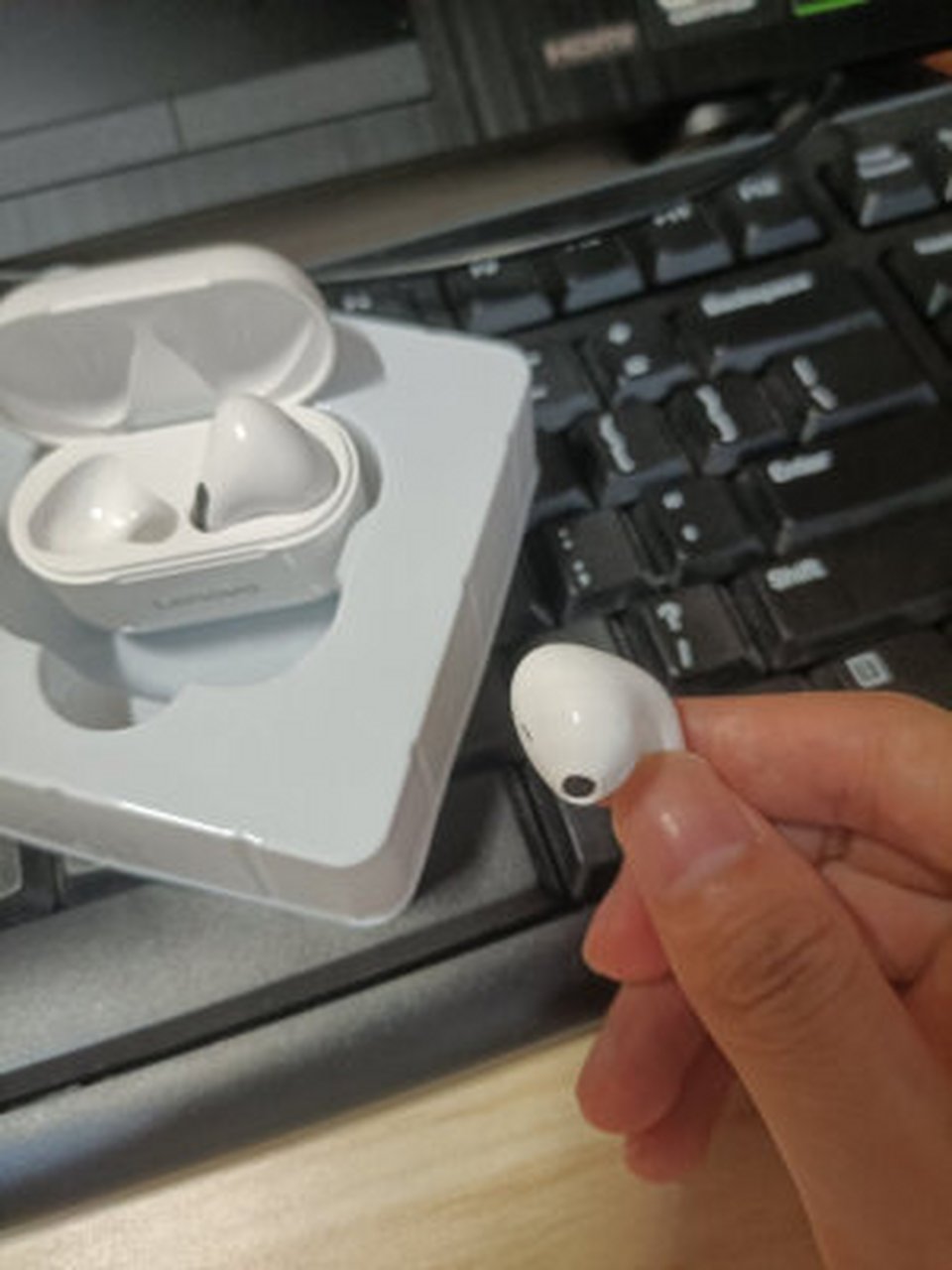 联想lp40跟lp1s哪个好,联想lp40和联想lp2对比  联想lp40其实也还可以