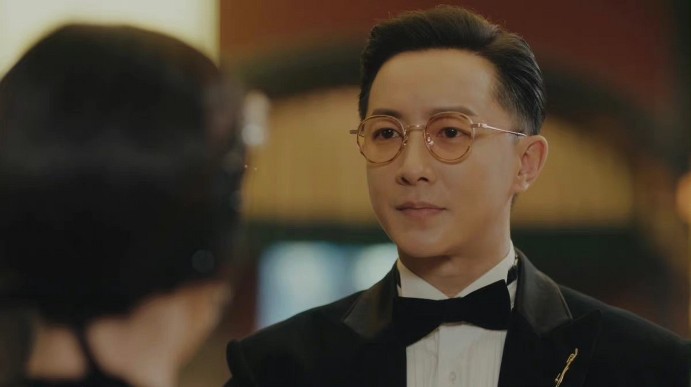观影过长假#  韩庚,周放,魏大勋,李一桐主演的电视剧《特工任务》