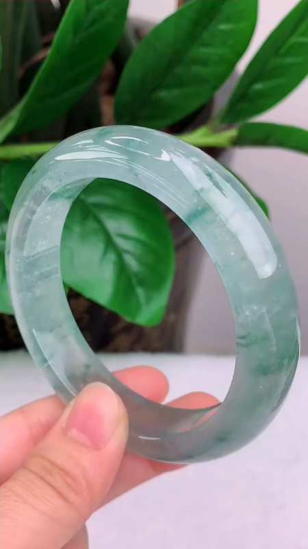 天然a货翡翠 g 3285 老坑高冰木那雪花棉飘花正圈手镯 完美 莹润熠熠