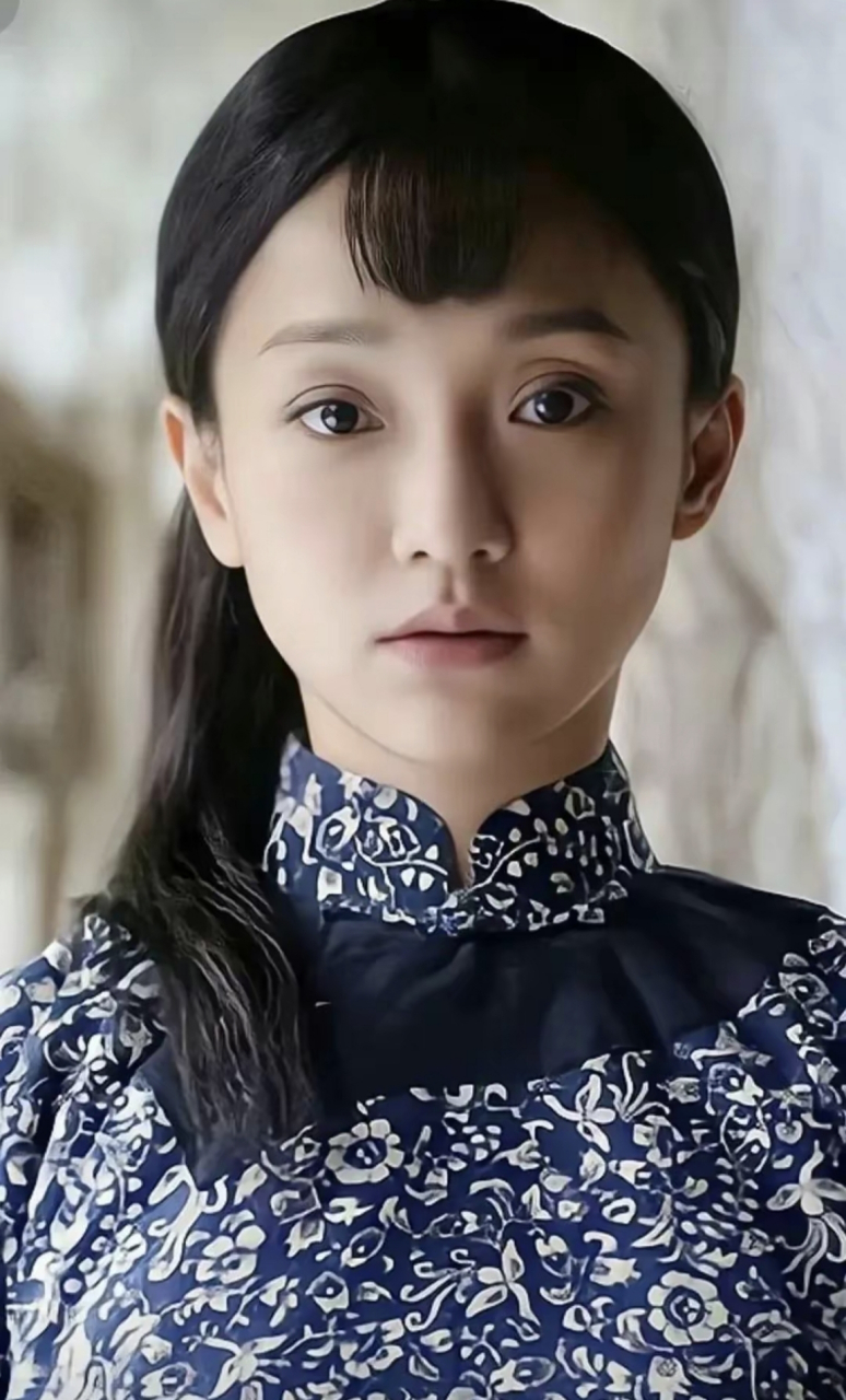 网友:年轻时的周迅真是灵气满满,演技与颜值并存