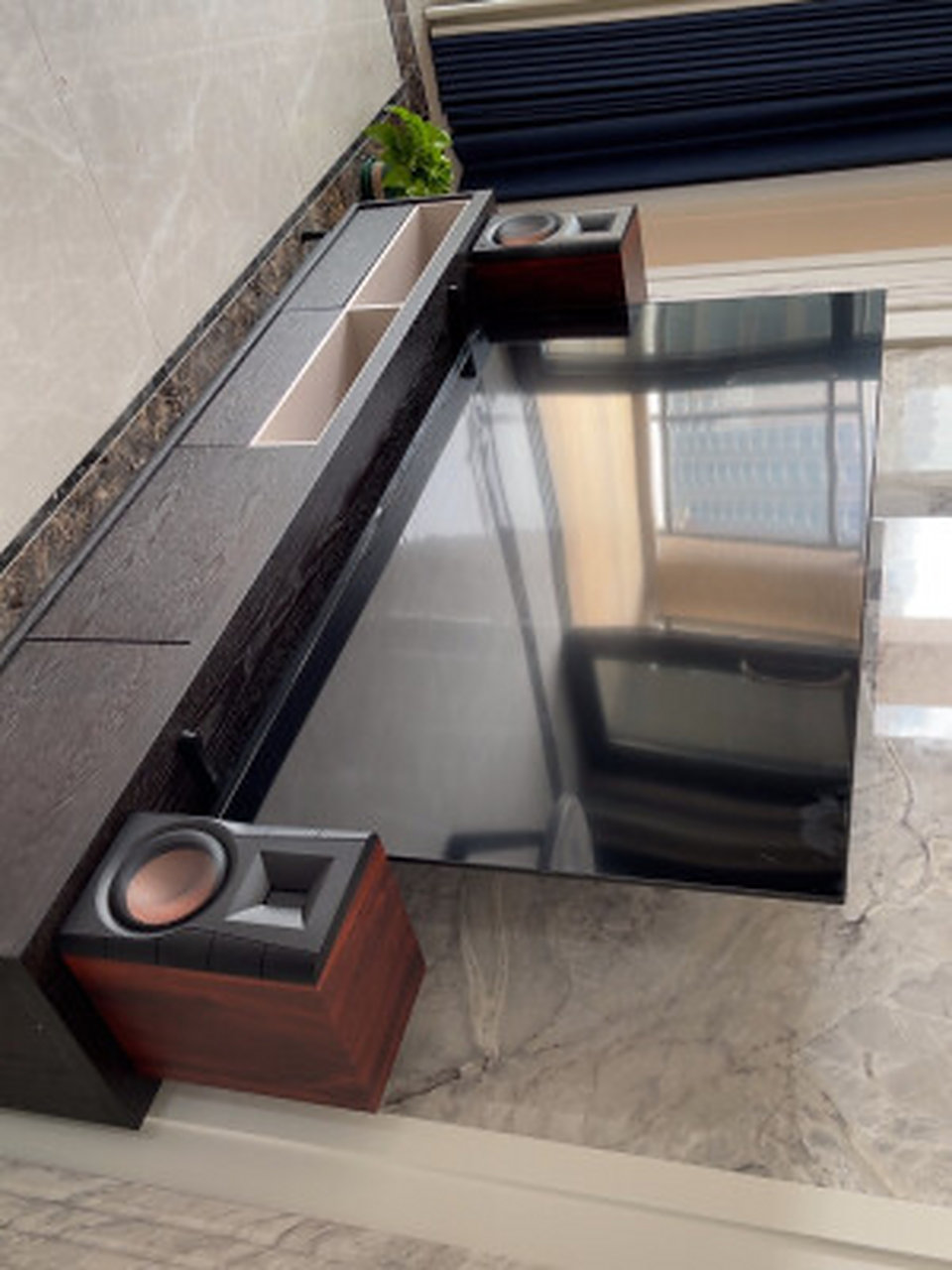 惠威d1090 d300 比较,惠威m300好还是d300好  惠威d300也还不错的