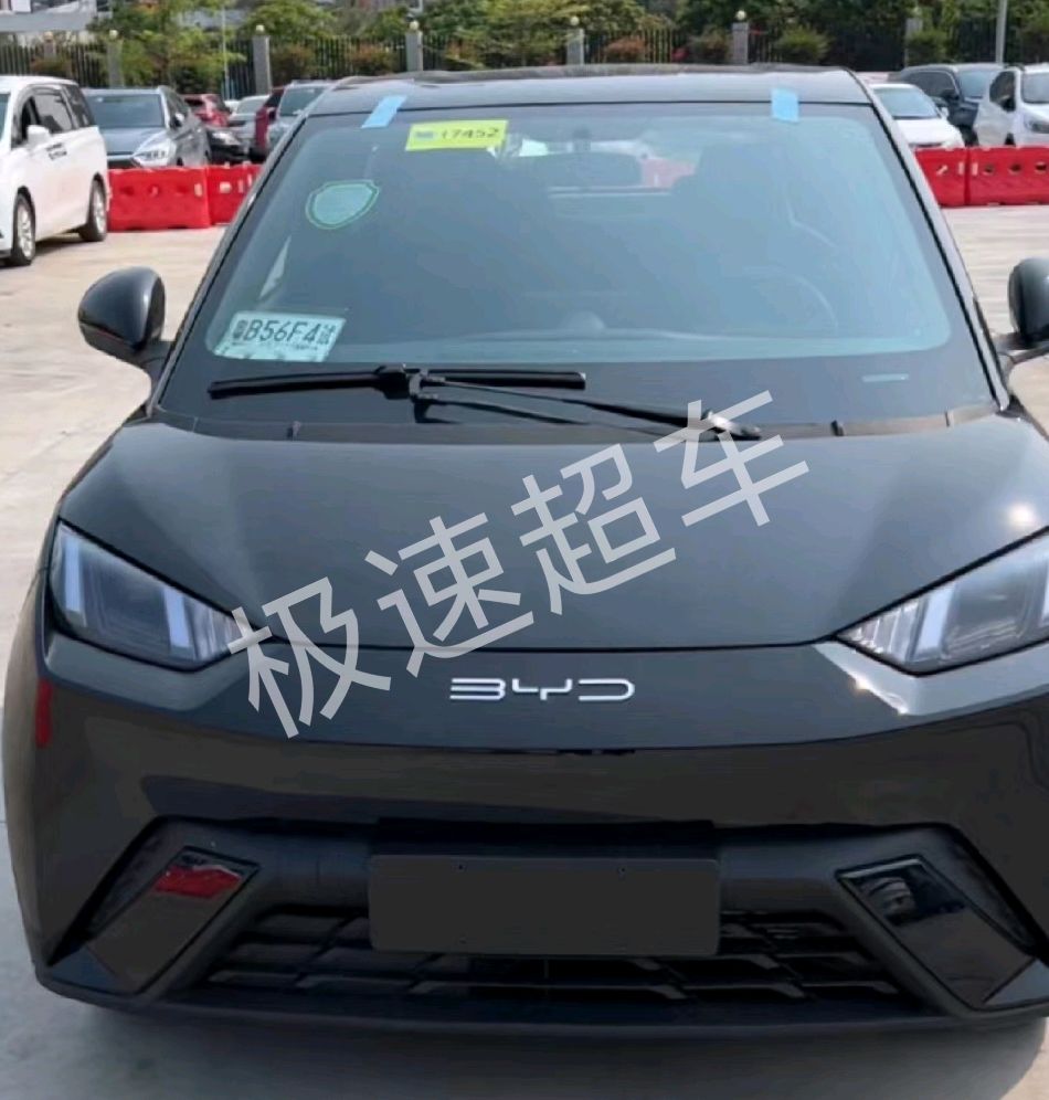 比亚迪"海鸥"来了,单雨刷 数字内饰,具有鲜明"新能源"特征