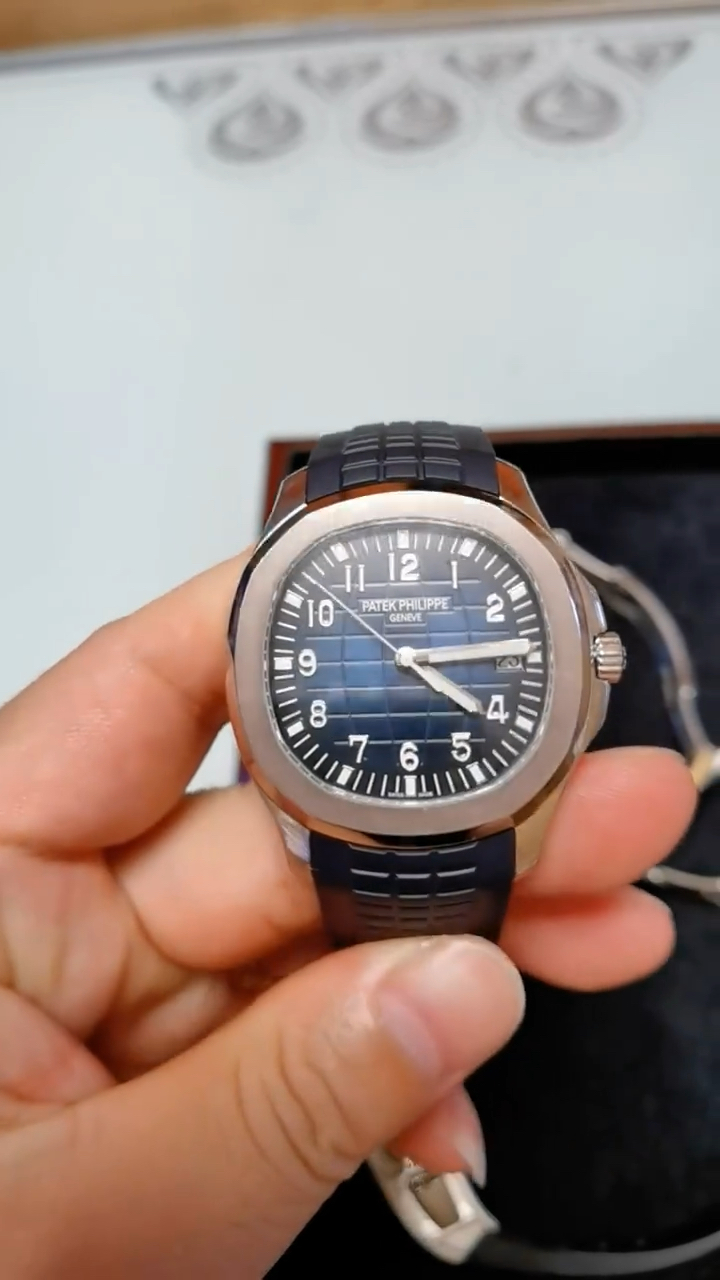 百达翡丽手雷腕表,永不过时的经典配饰单品-度小视