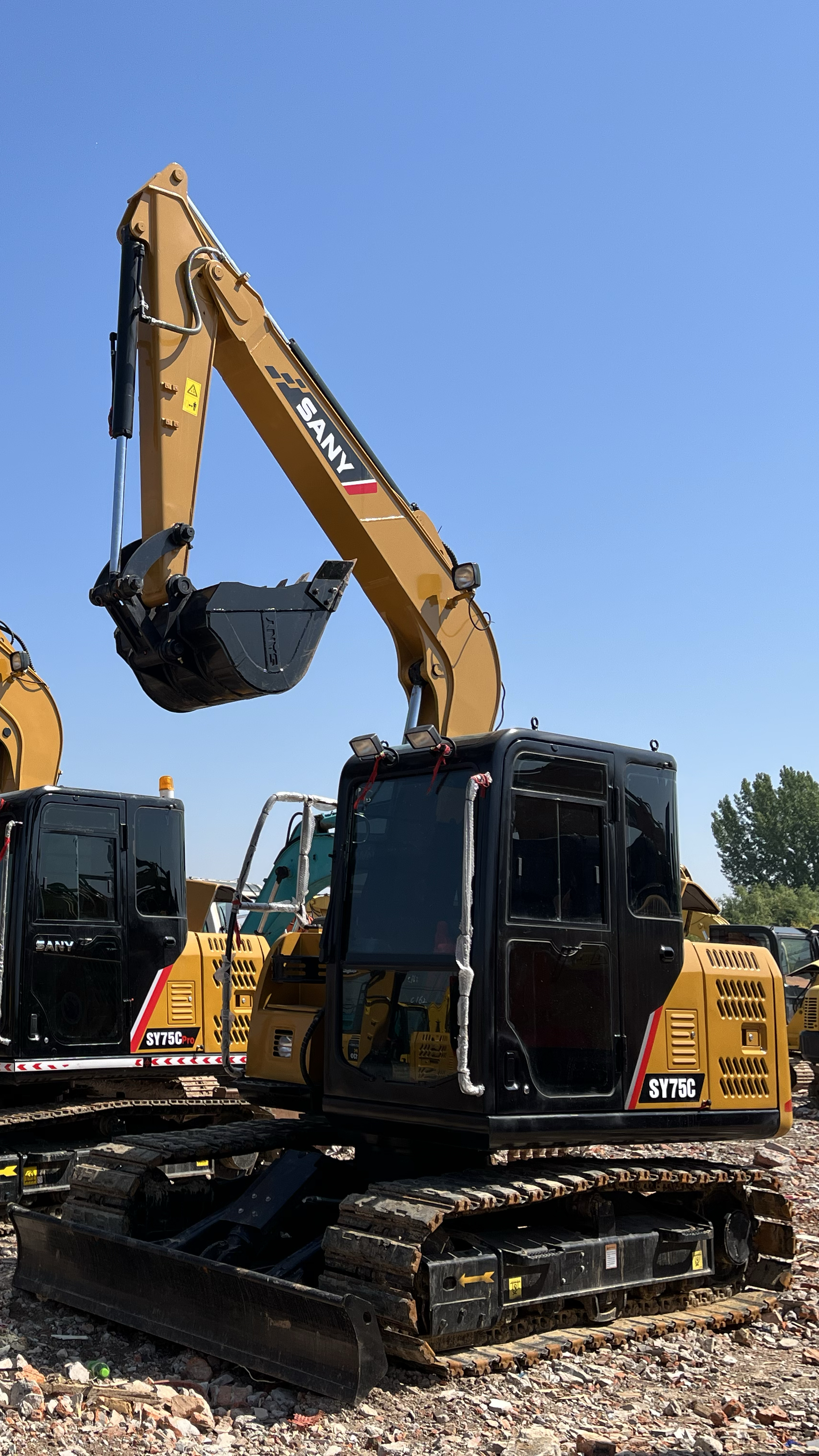 三一75挖掘机性价比怎么样,是否值得购买?不知道的赶紧收藏此视频