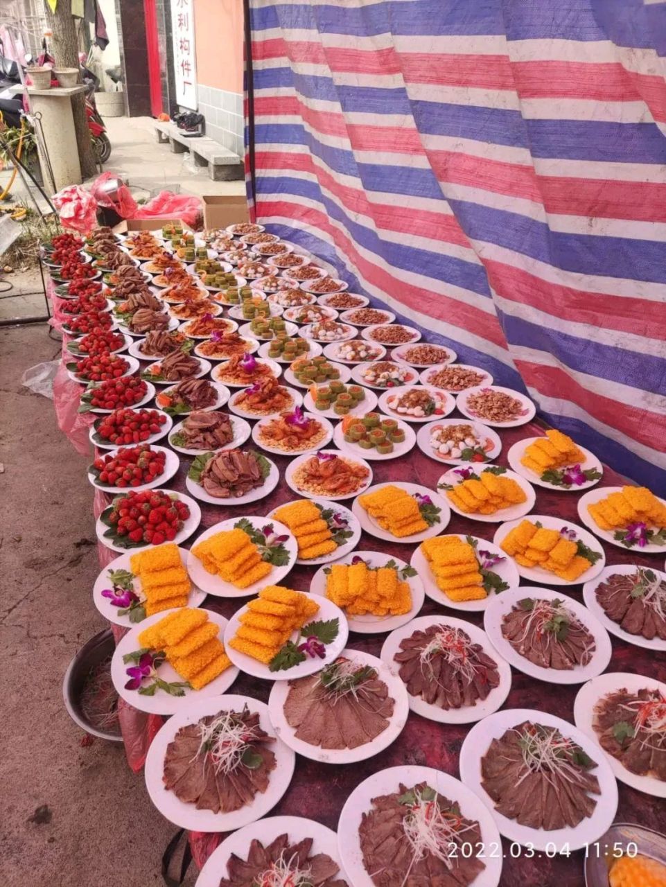 农村流动宴席应该叫停吗?