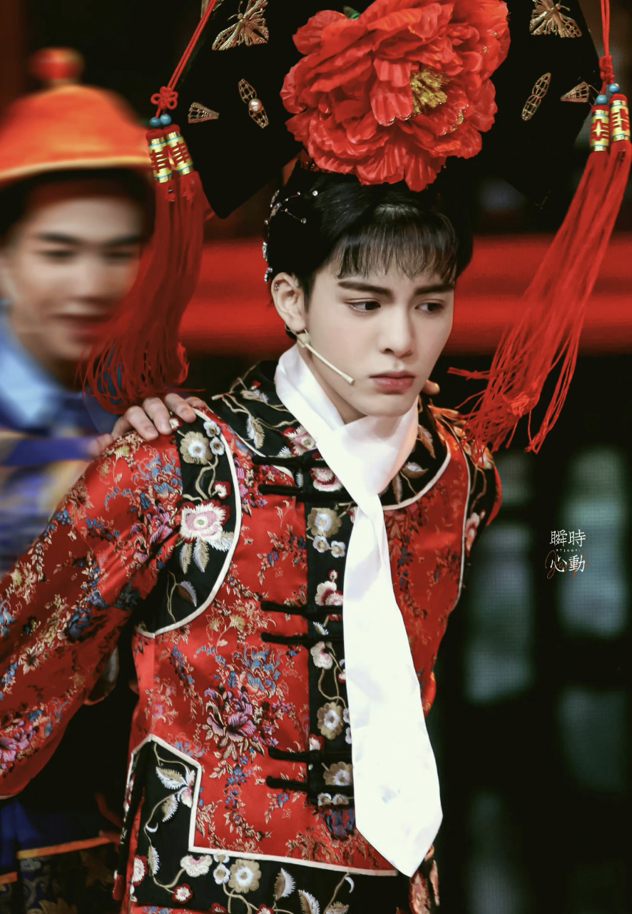 曾舜晞女装名场面# 来来来都来看,反正社死的人是曾舜晞,不是我[dgee