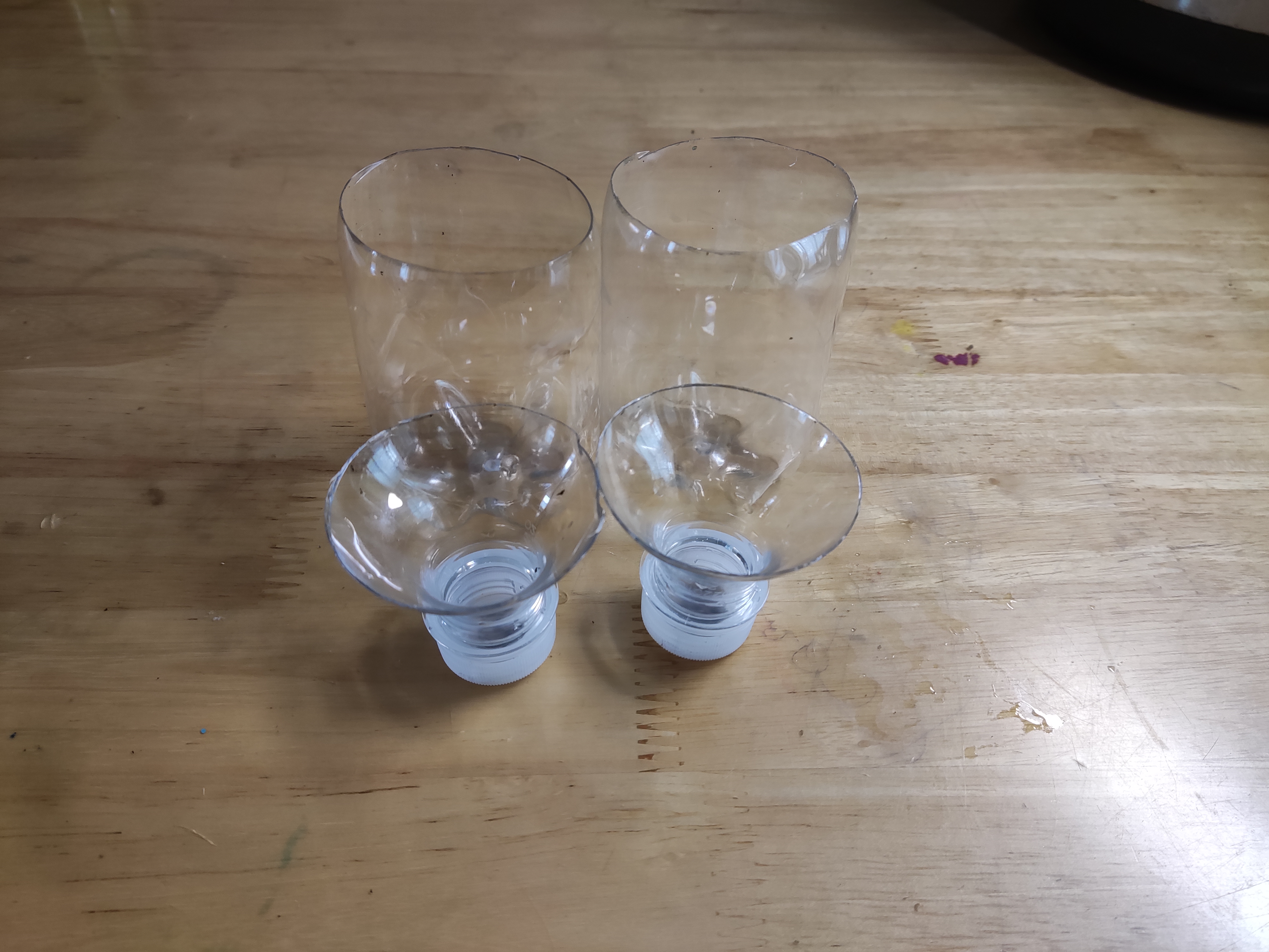 变废为宝矿泉水瓶手绘冰墩墩收纳筒