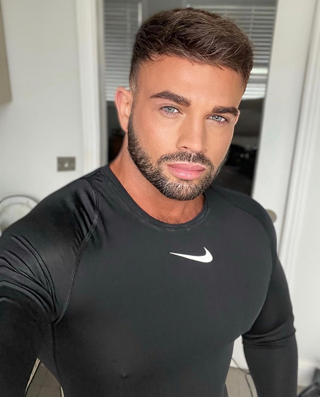 络腮胡真的很帅#型男# #肌肉型男# #欧美帅哥