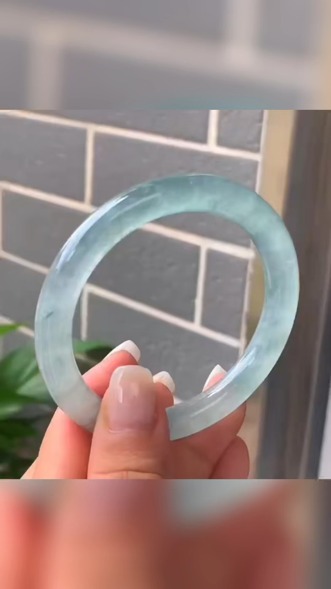 木那高冰晴飘雪花绵翡翠手镯分享