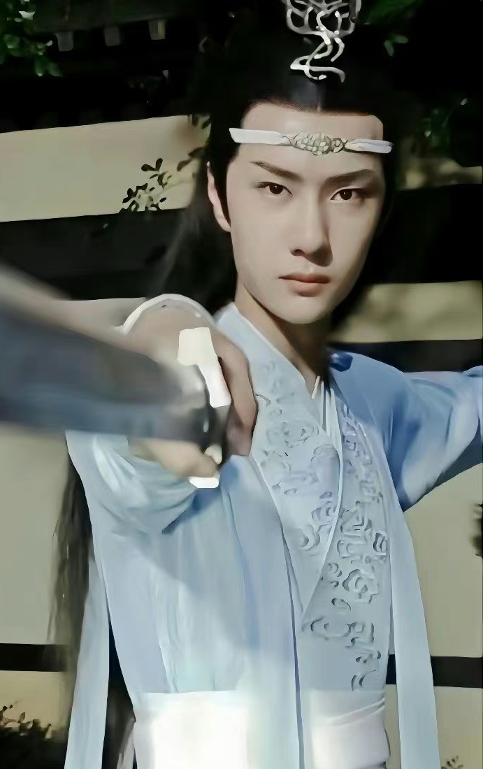 肖战王一博粉丝海边唱无羁梦回陈情令王一博真的值得