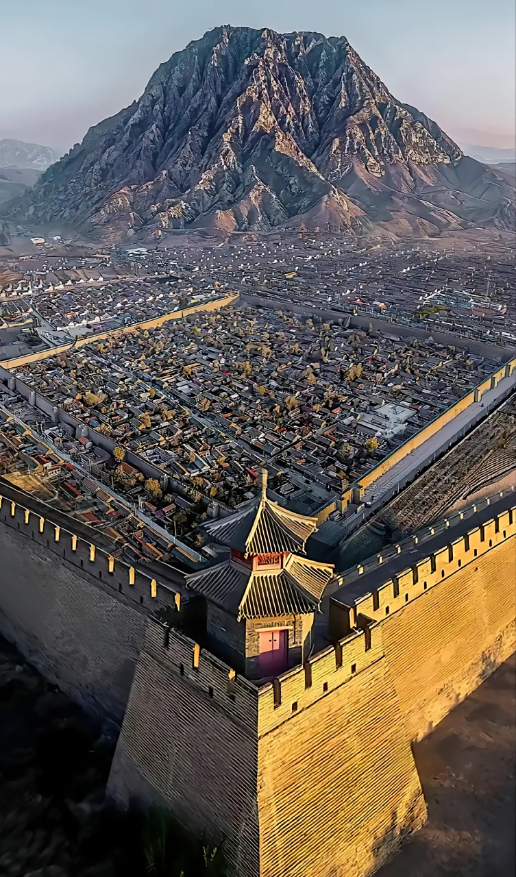 古建筑# #鸡鸣驿站# 坐落于鸡鸣山下的一座古驿站,至今保留比较完整