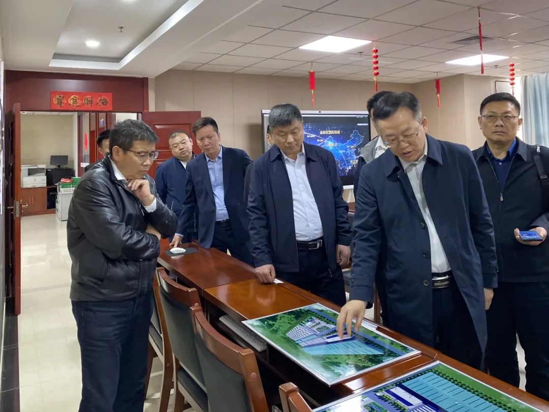 青河县委书记李天新一行莅临新铝集团考察调研