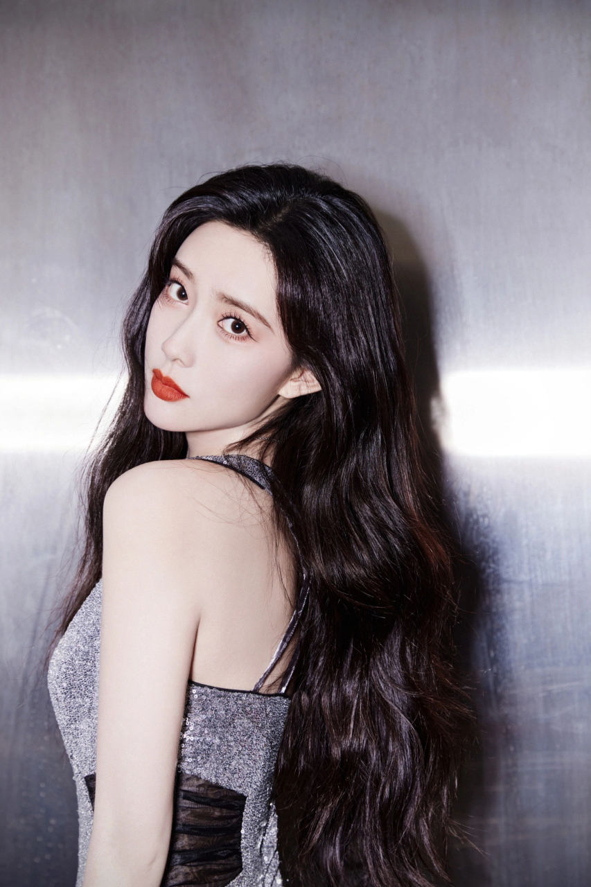 孟子义美女,性感亮片礼服裙写真91