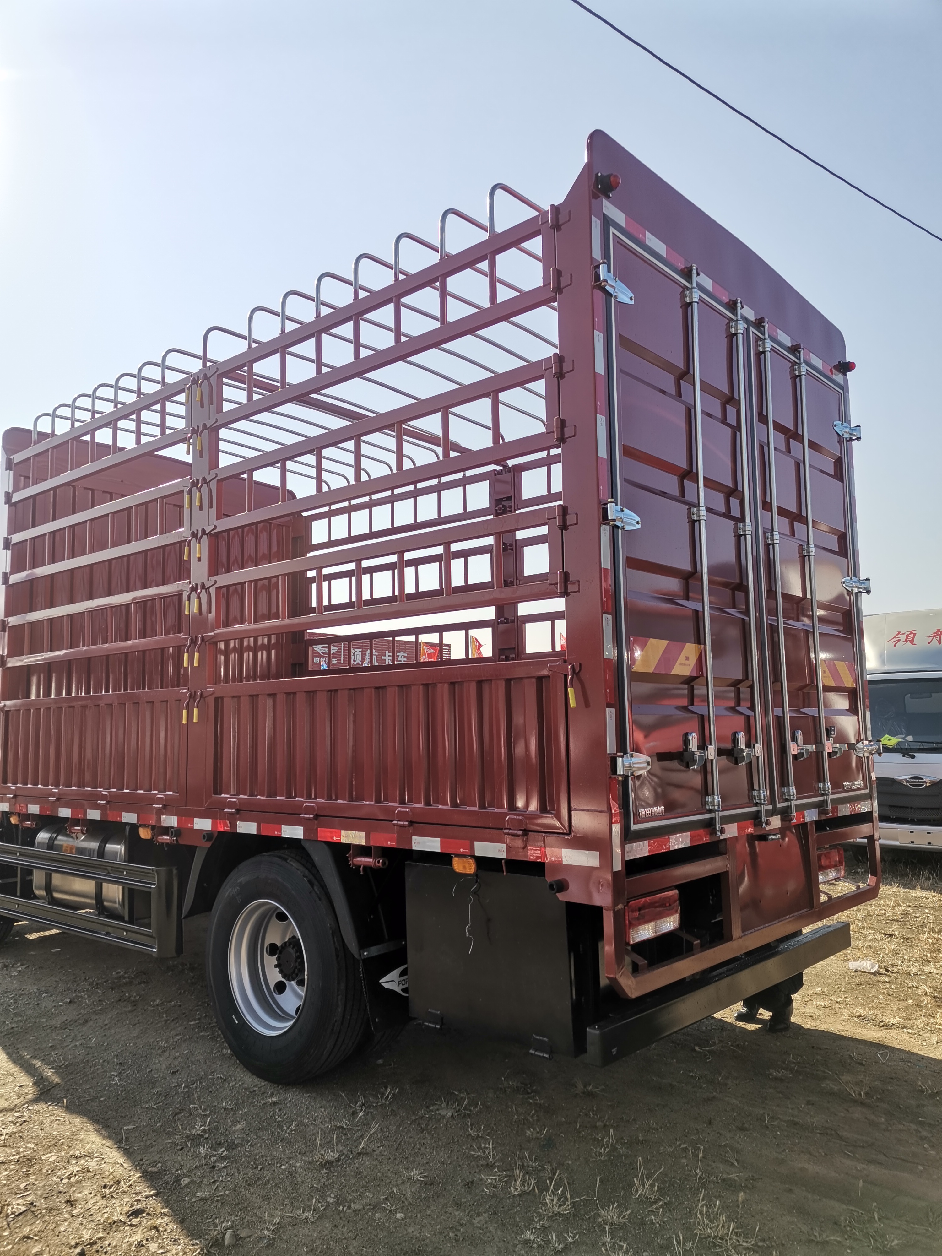 高栏货车 新车图片