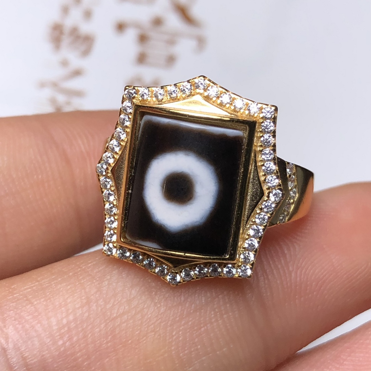 回流老料一眼天珠镶嵌925银镀金戒指 尺寸:内径16毫米 宽18毫米