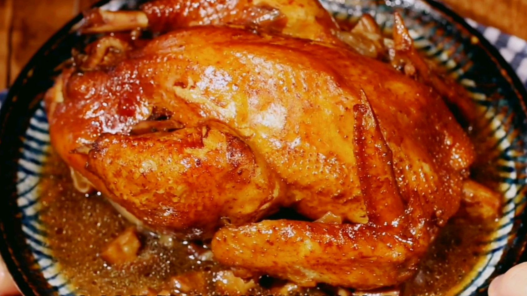 电饭煲焖鸡原来这么好吃,记住这几步,不会做饭的人也能做出美味