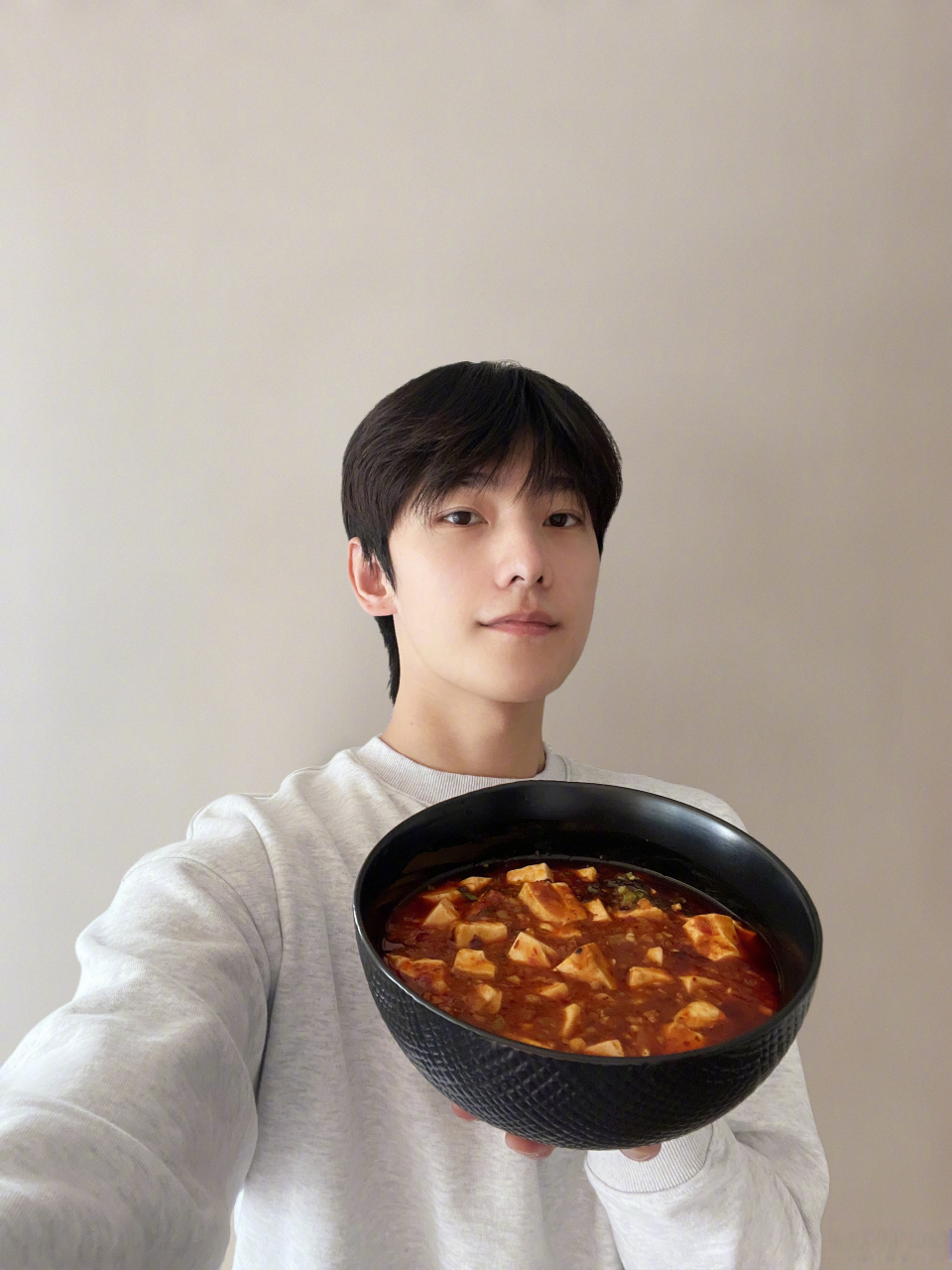 杨洋和热巴一脸配#明星生图大赏