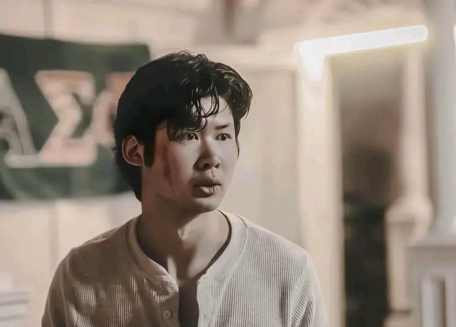 看看王敏德马诗慧的作品,你就会发觉,有些混血,是混到了双方最难看的