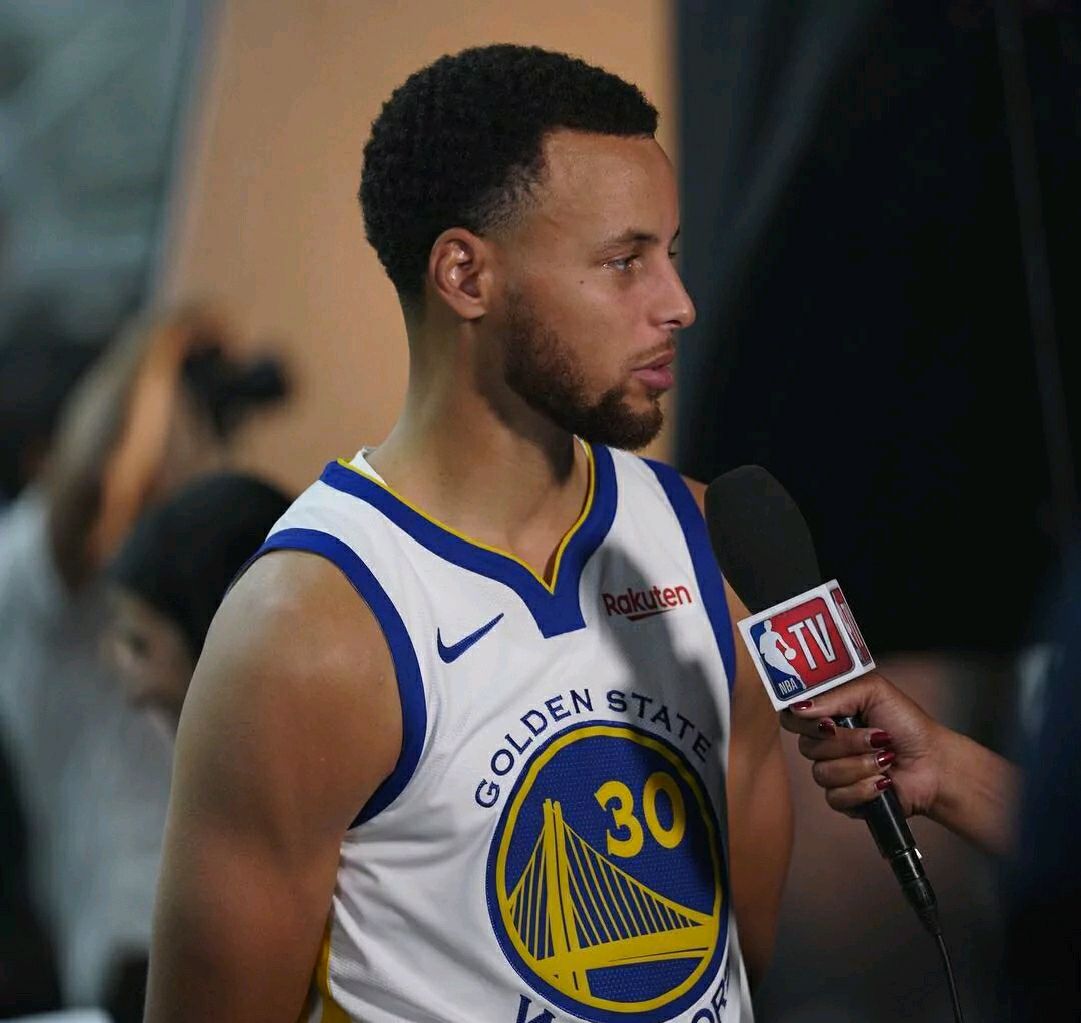 小学生斯蒂芬库里