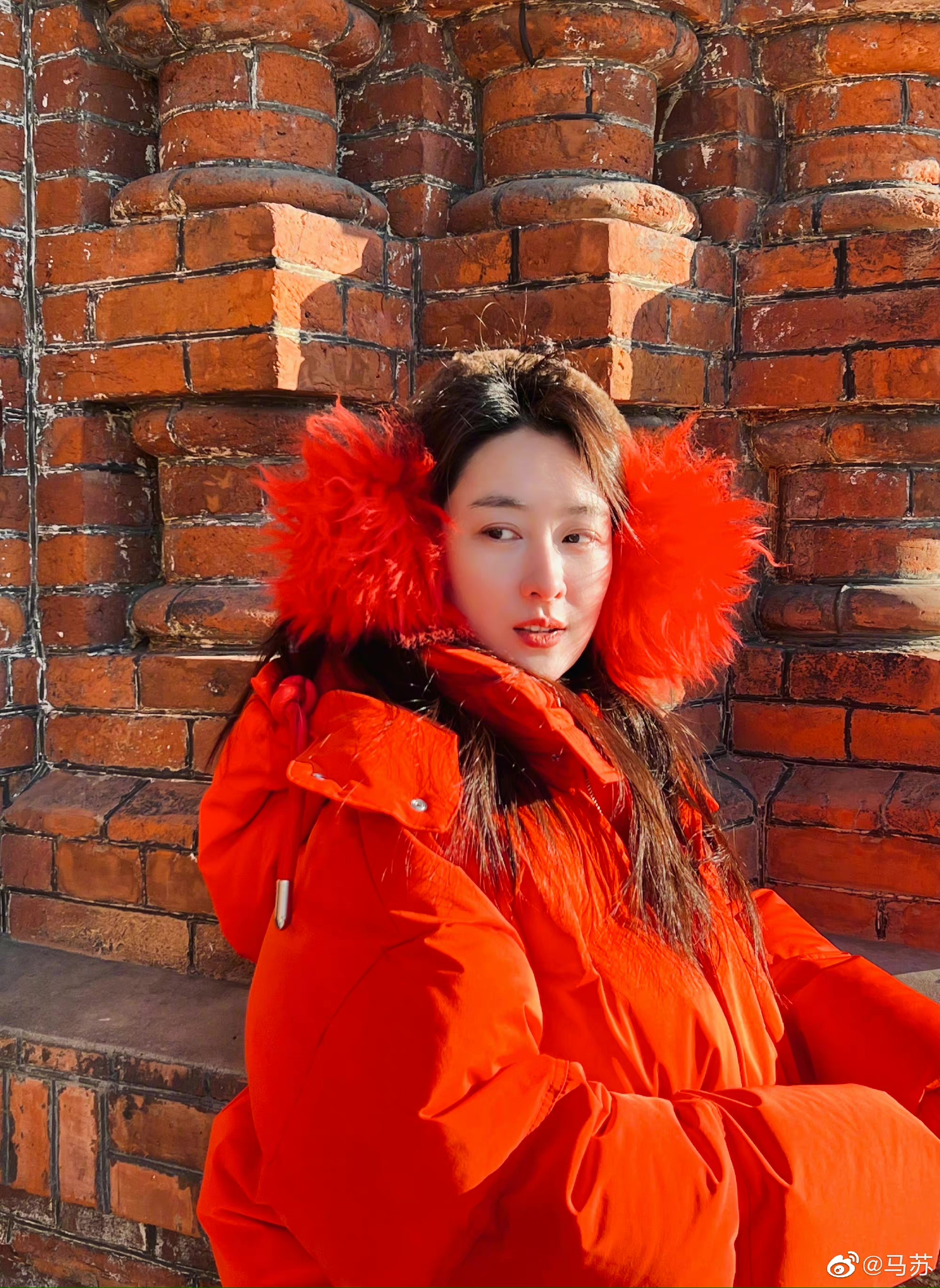 马苏这身打扮红似火