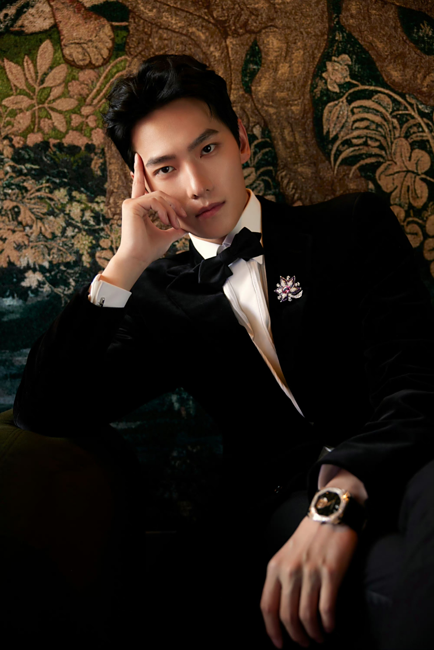 又是被杨洋帅到的一天,咱就是说认真谈个女朋友并且承认,粉丝们都是能