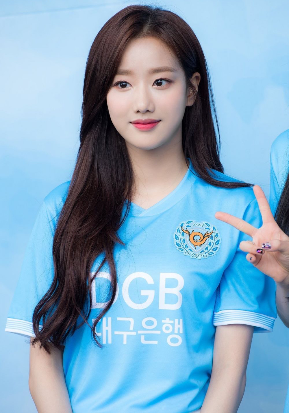 韩国女团april成员李娜恩 甜美与可爱完美呈现