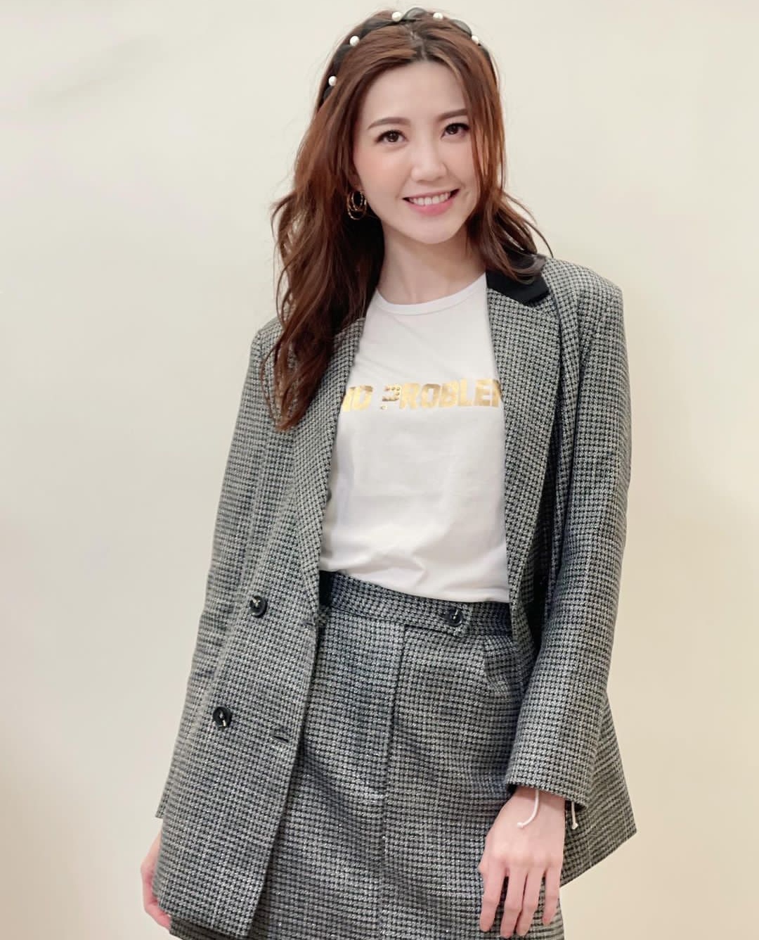 《声生不息》使原唱获益?因《越难越爱》翻红,吴若希关注度暴增