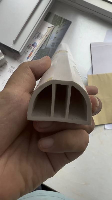 铝模给水压槽,水电管压槽模具,铝模专用管压槽-度小视