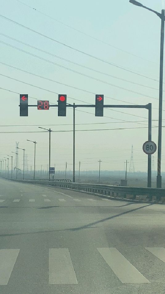 东营的朋友注意这里有个右转红灯