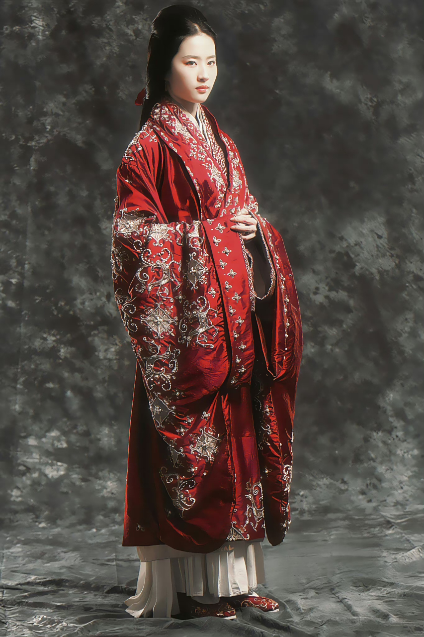 刘亦菲皇后凤袍