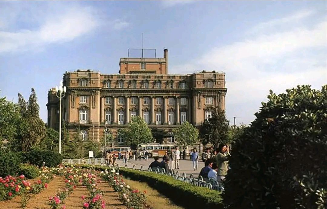 90年代的辽宁大连老照片,记录了太多的童年往事