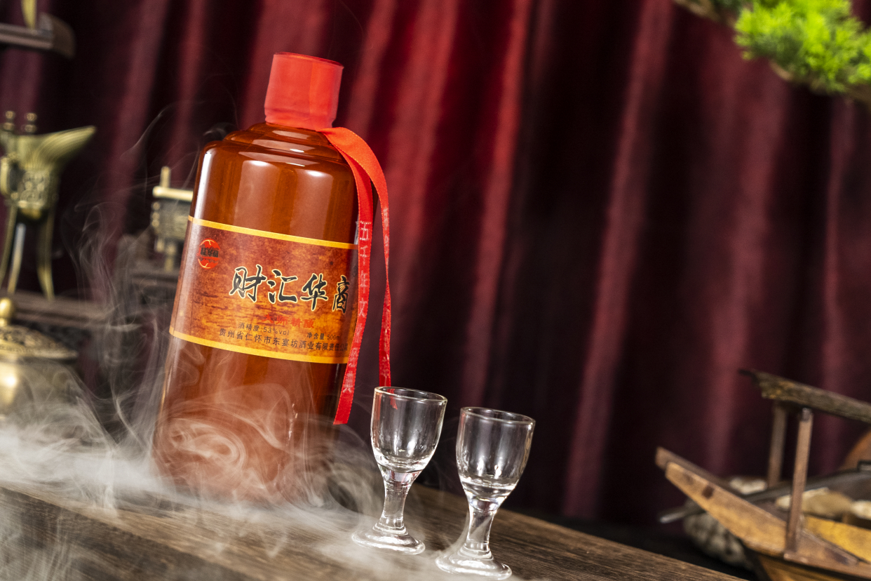 财汇华商酒-大师精酿