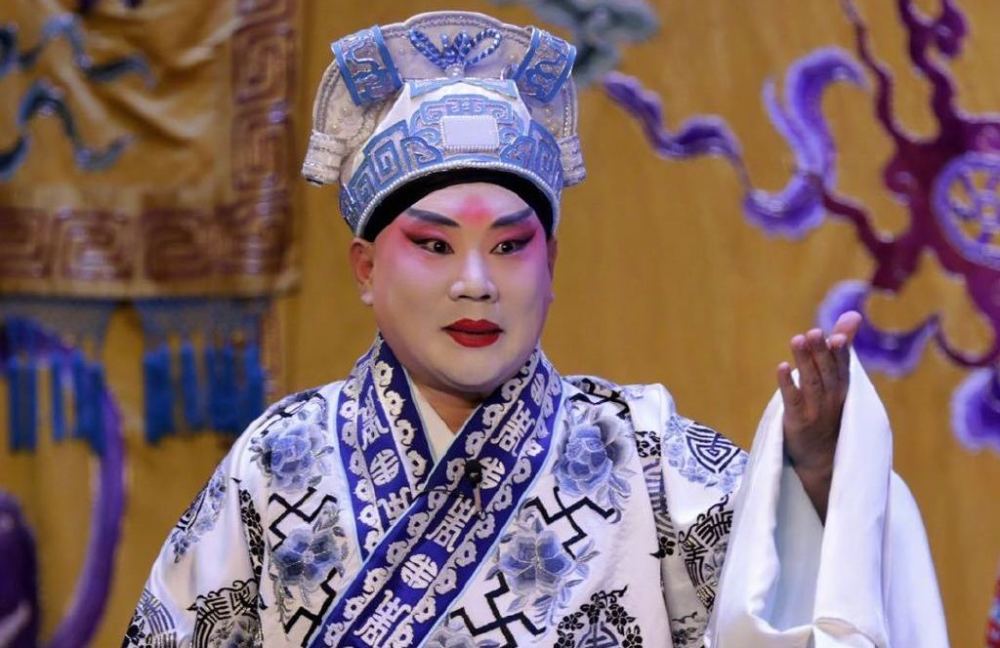 郭德纲唱京剧究竟应该如何看待?艺术水平与票房真的是直接挂钩吗